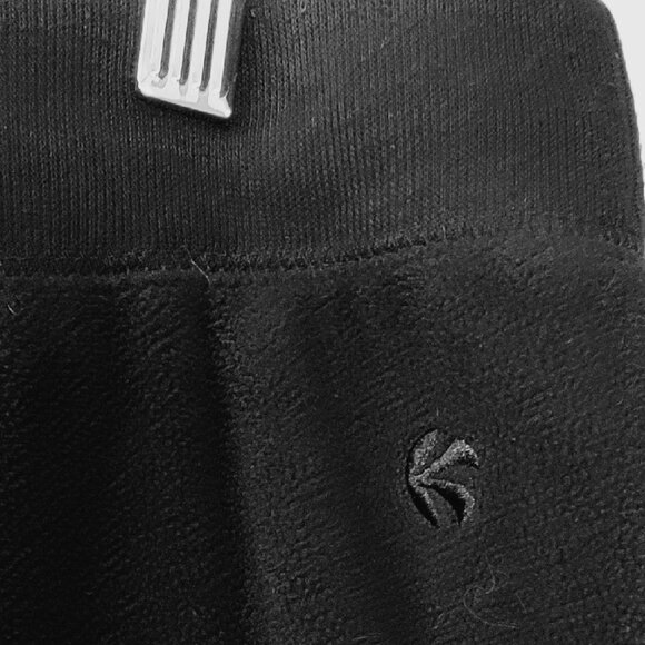 Old Navy Women’s Low Waist Wide Leg Fleece Pants - Size M - Picture 3 of 5